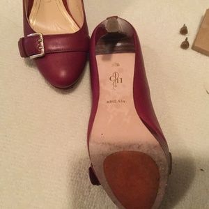 Cole Haan Size 5.5M  Red Lether
